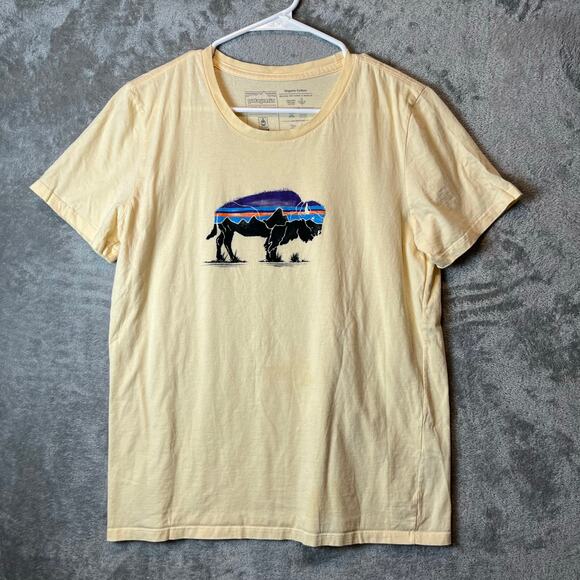 Patagonia Fitz Roy Bison Organic Cotton Crew T-Shirt Size Medium Yellow - Picture 1 of 6